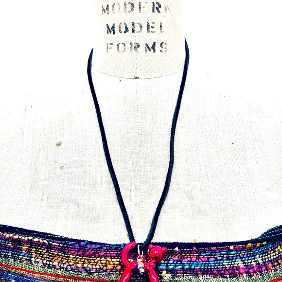 Magenta Leather Toyland Kitty Cat Balloon Necklace - Picture 4 of 5